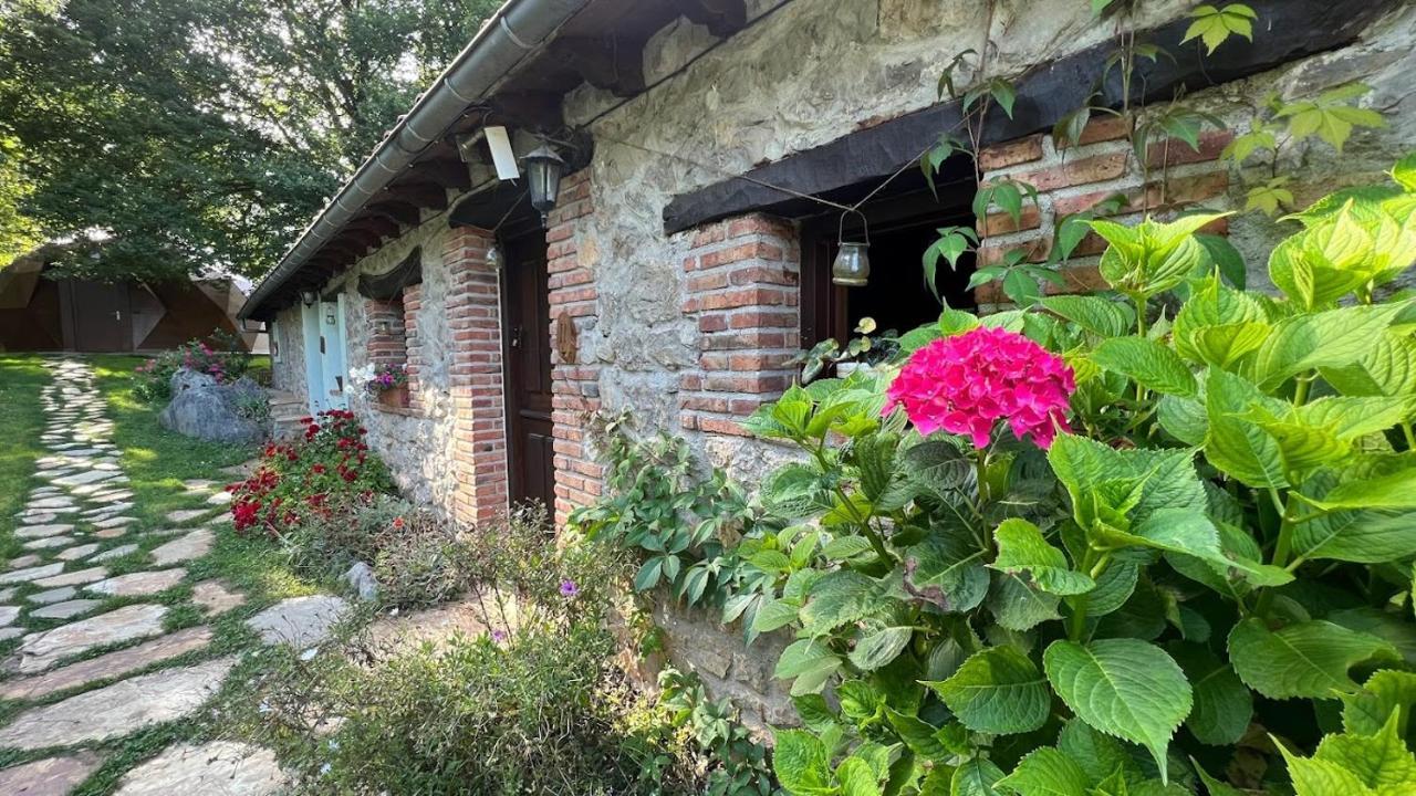 Los Acebos De Pena Cabarga, Cupula Experiencias Sobremazas Екстер'єр фото
